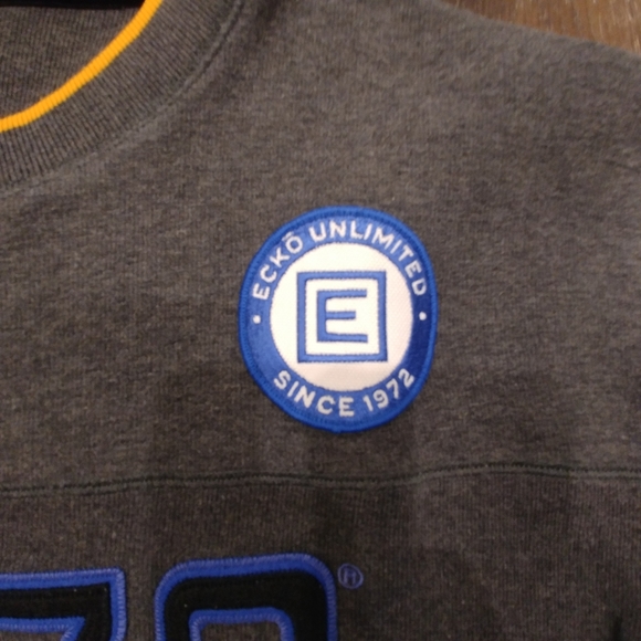 ECKO UNLTD Pulllover Mens XL Sweatshirt. 1972 Graphic Logo Crest & Ebow Patches - Picture 3 of 8